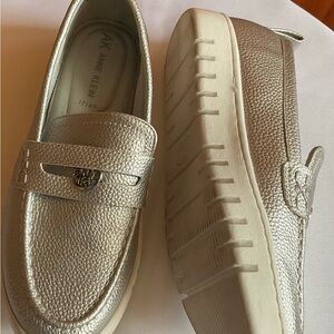 Anne Klein Silver Loafers Size 6
